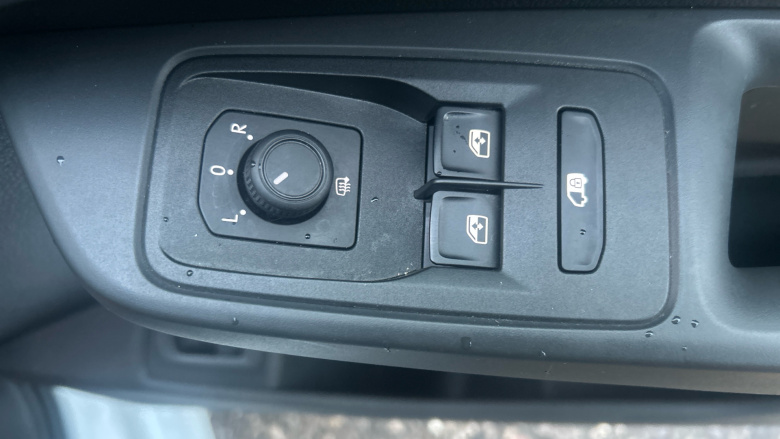 Ford Transit Connect 250 L2 Petrol 1.5 EcoBoost PHEV 150 Trend Van Auto